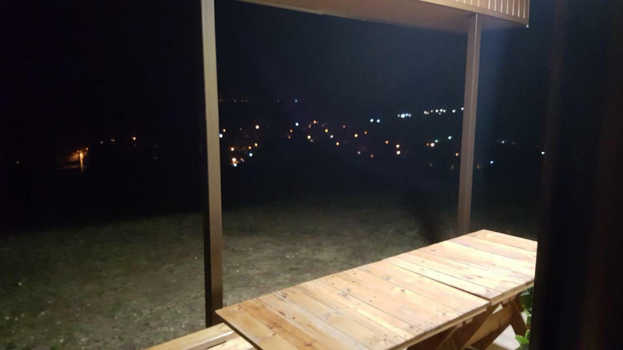 Malavi Guest House Krasen! Comfort&Clean! מראה חיצוני תמונה
