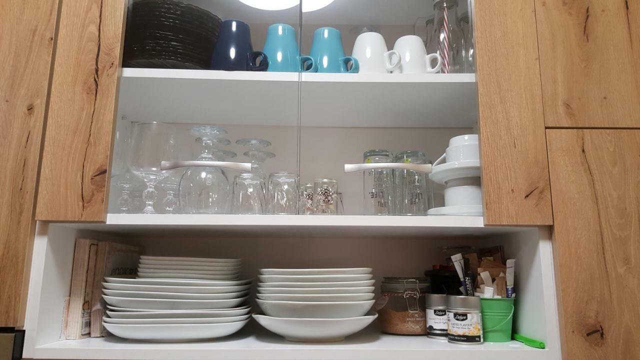 Malavi Guest House Krasen! Comfort&Clean! מראה חיצוני תמונה