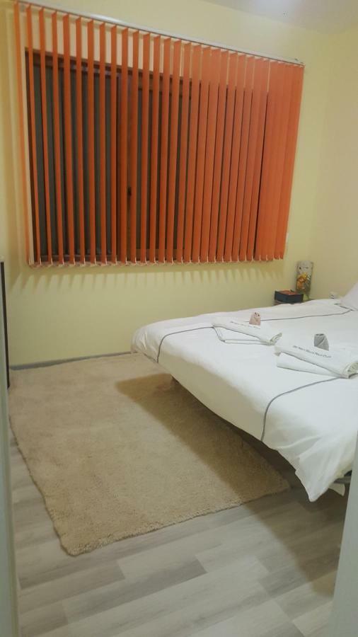 Malavi Guest House Krasen! Comfort&Clean! מראה חיצוני תמונה